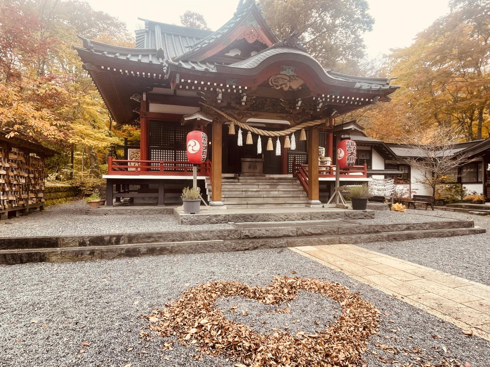 山中諏訪神社-0