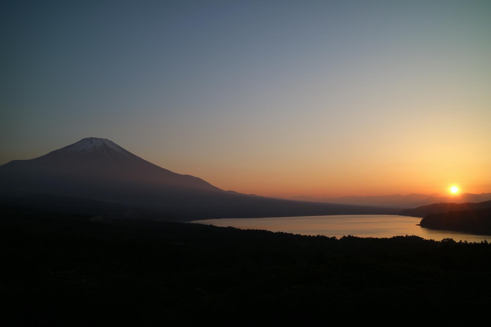 山中湖村パノラマ台シャトルバスを運行します！-1